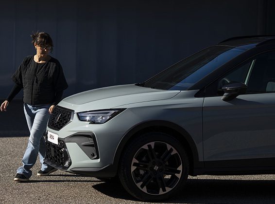 ¿Tiene sentido comprar un coche gasolina en 2026? El papel de SEAT en la transición